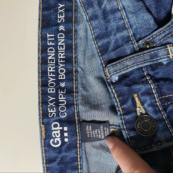 GAP dark blue boyfriend jeans, Size 26 - Picture 4 of 4
